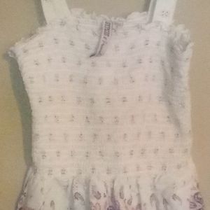 Darling Gypsies and Moondust brand peplum top with elastic fit top! Size small!